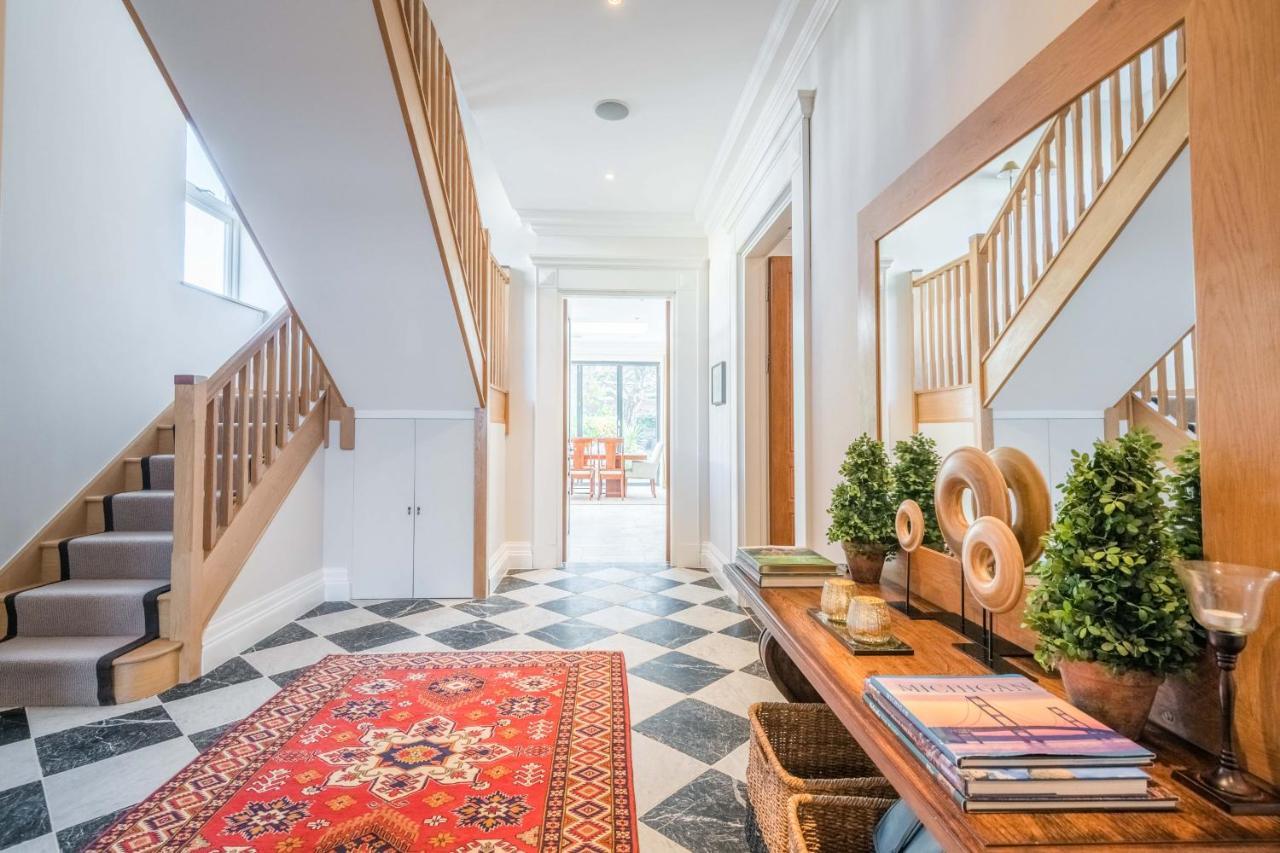 Breathtaking Putney Home With Gorgeous Garden Richmond  Exterior photo